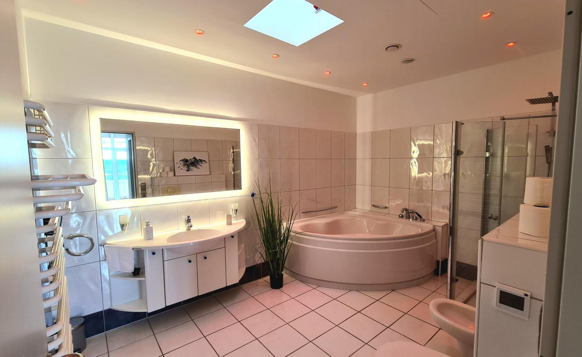 Deluxe Apartment Mit Sauna, Gehobene Ausstattung, Sydney Schwarzenbek Ngoại thất bức ảnh